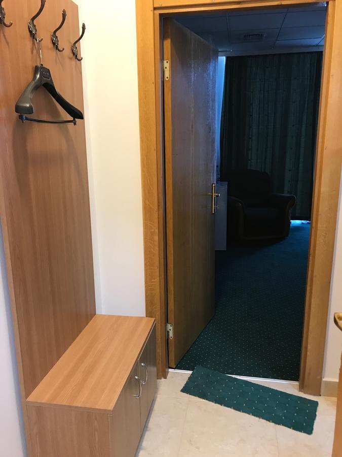 Apartament In Regim Hotelier Bacău Zewnętrze zdjęcie