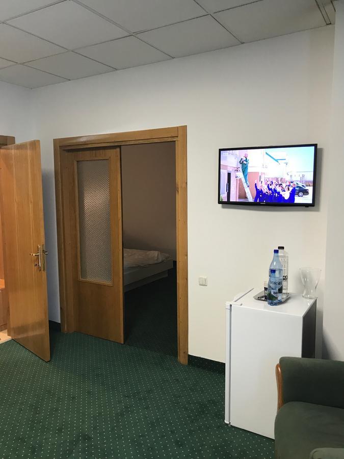 Apartament In Regim Hotelier Bacău Zewnętrze zdjęcie