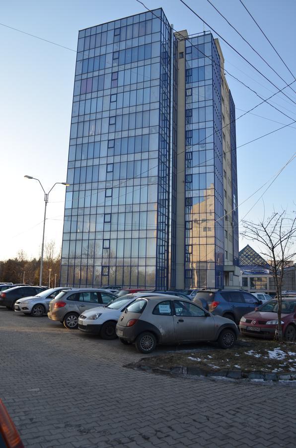 Apartament In Regim Hotelier Bacău Zewnętrze zdjęcie