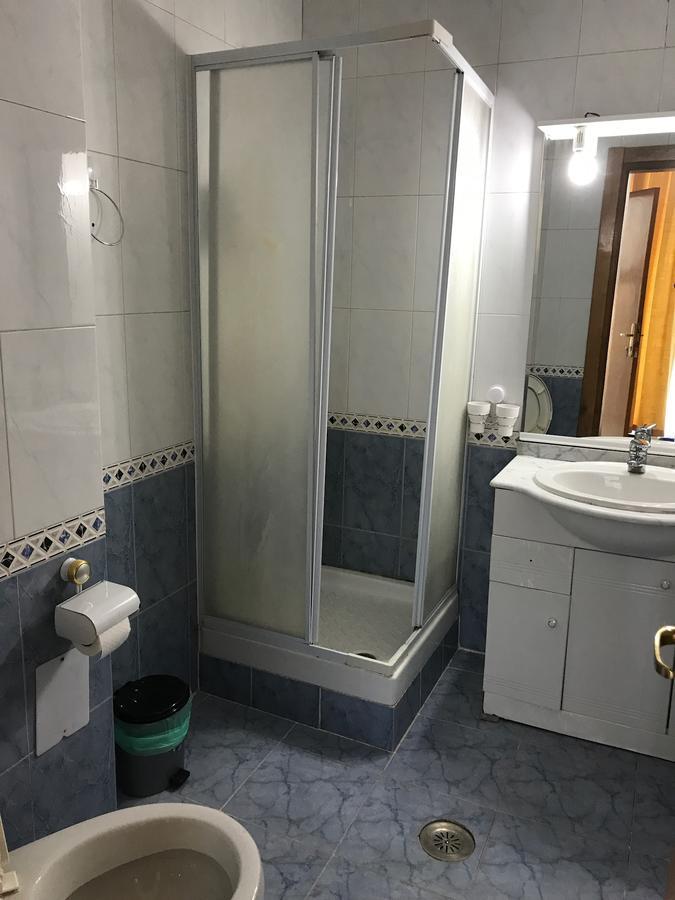 Apartament In Regim Hotelier Bacău Zewnętrze zdjęcie