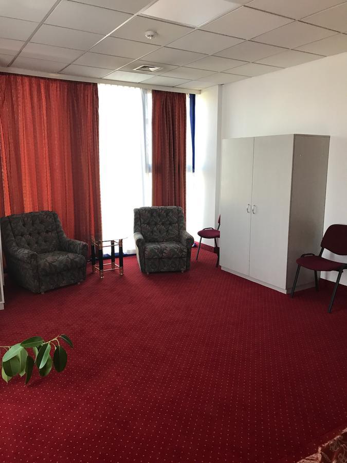 Apartament In Regim Hotelier Bacău Zewnętrze zdjęcie
