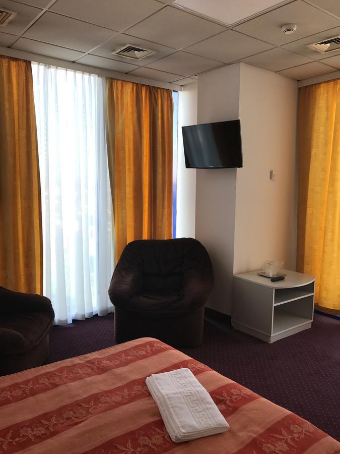 Apartament In Regim Hotelier Bacău Zewnętrze zdjęcie